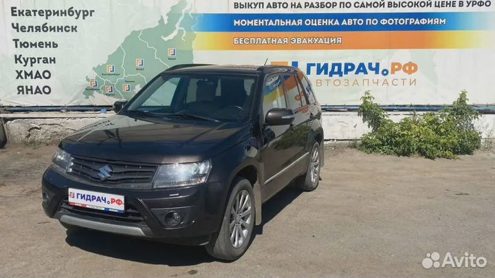 Стекло двери задней левой Suzuki Grand Vitara (JT)
