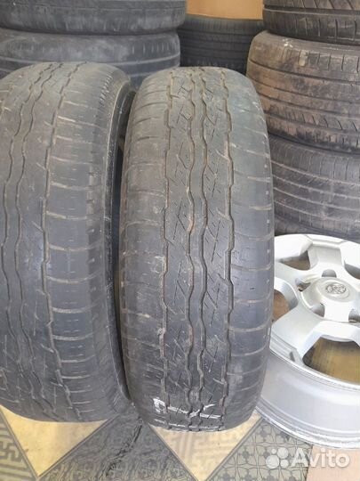 Bridgestone Dueler H/T D687 225/65 R17