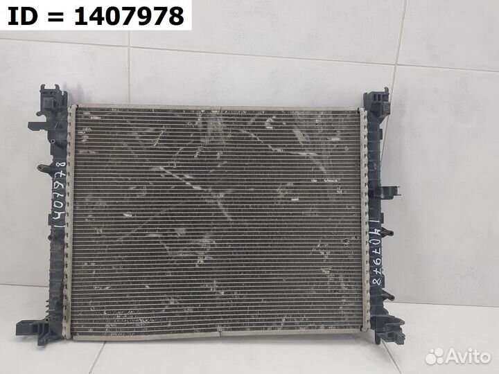 Радиатор охлаждения двигателя Renault Logan