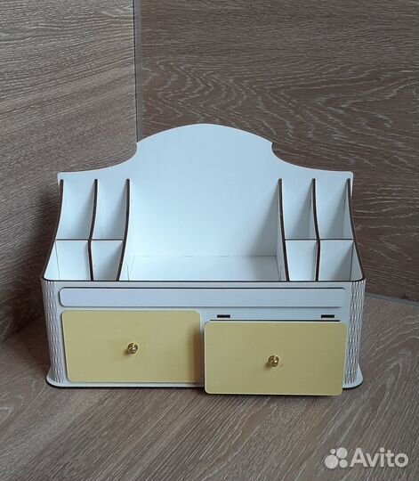 Комод для косметики