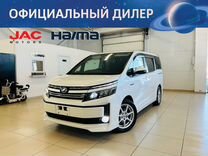 Toyota Voxy 1.8 CVT, 2014, 119 000 км, с пробегом, цена 2 389 000 руб.