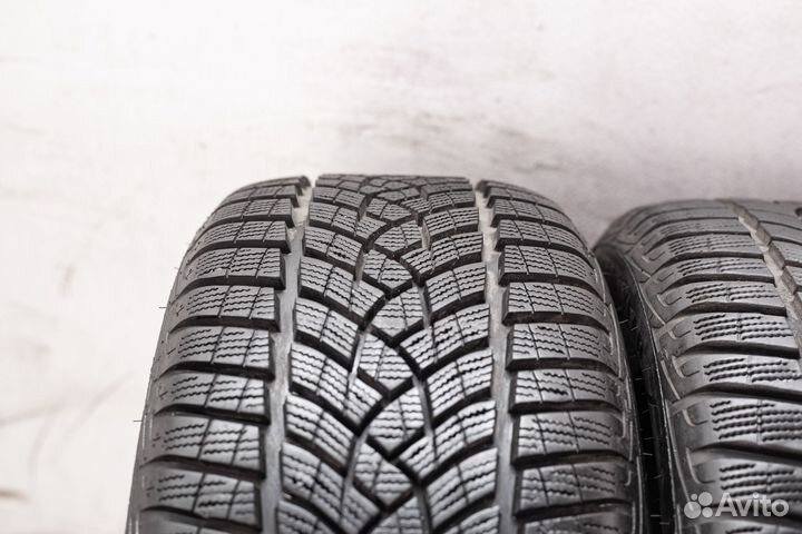 Goodyear UltraGrip Performance+ 235/50 R18 101V