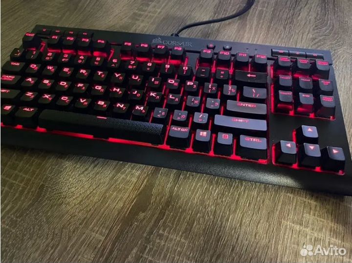 Игровая механическая клавиатура Corsair k63