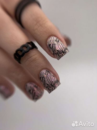 Маникюр,педикюр,наращивание