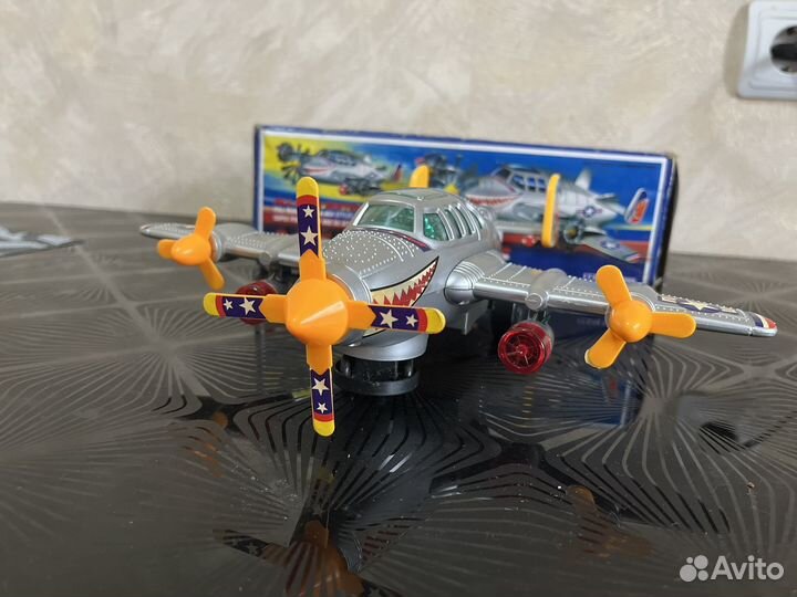 Самолет игрушка 1990-х годов раритет советский
