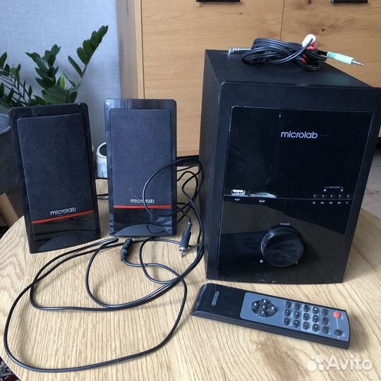 Аккустическая система Microlab M700U