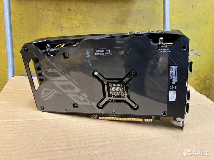 Видеокарта Asus ROG strix RX 6600 XT OC,б/у