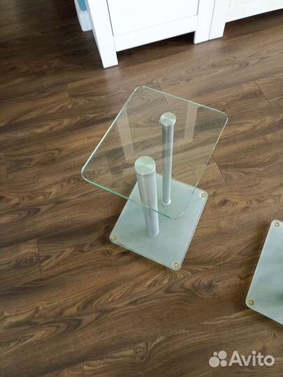 Стойки для акустических колонок