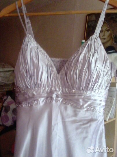 Платье вечернее