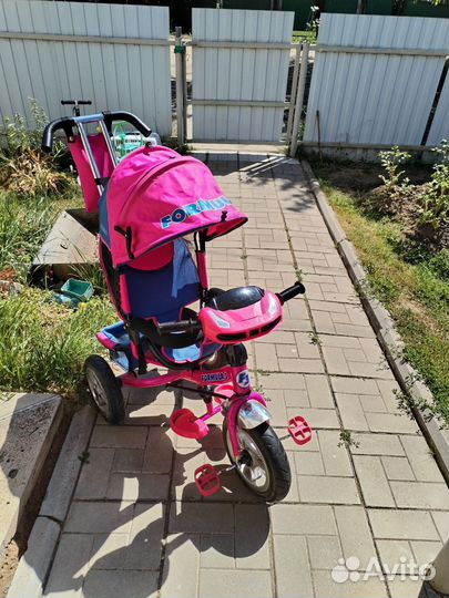 Детский велосипед с родительской ручкой