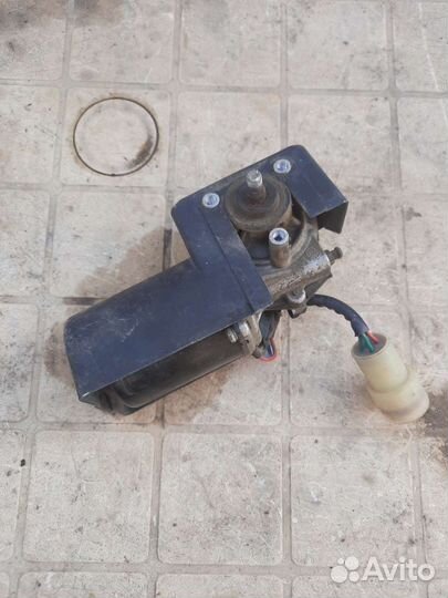 Моторчик дворников на Дэу нексия n100/150/Espero