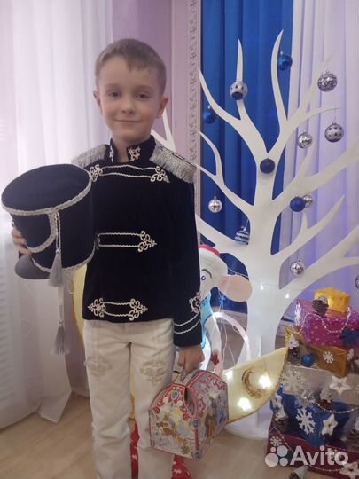 Прокат, продажа новогодних костюмов для мальчиков