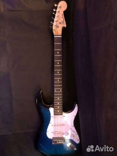 Электро гитара с комбиком
