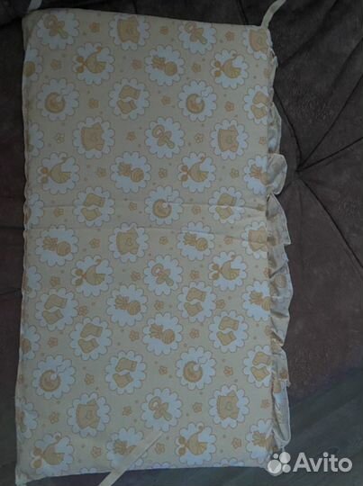 Бортики в кроватку