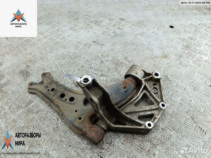 Рычаг передний правый Skoda Fabia 2 (5J) 2007