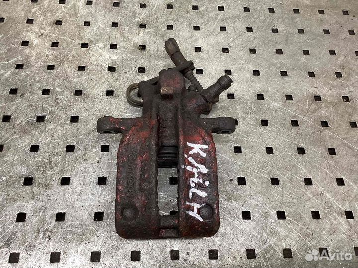 Суппорт задний правый Audi A8/S8