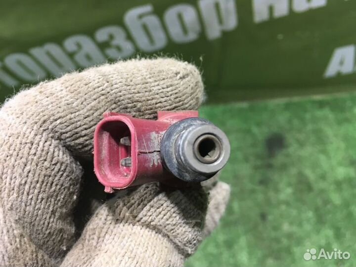 Форсунка топливная Toyota Vista SV40 4S-FE