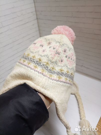 Шапка зимняя для девочки 5-6 лет