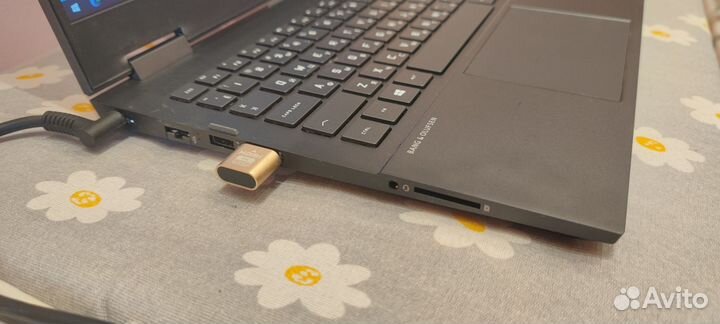 Игровой ноутбук HP omen 15-en1003ur