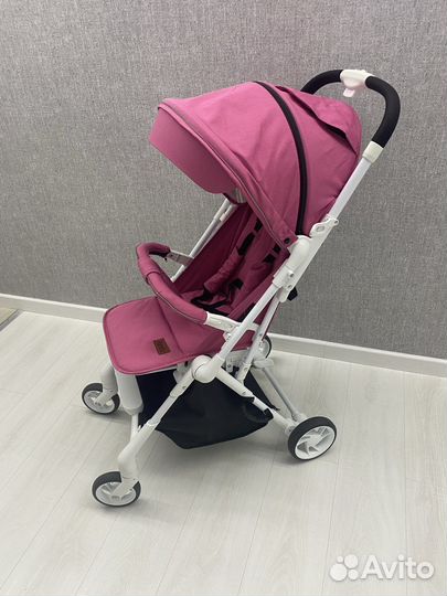 Прогулочная коляска Nuovita