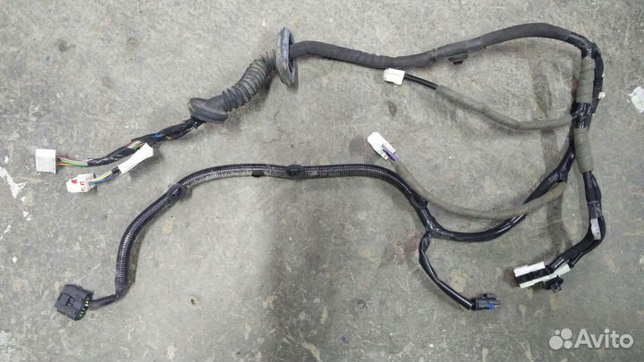 Проводка двери Ниссан Кашкай j11