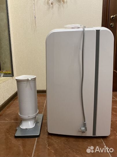 Кондиционер мобильный напольный