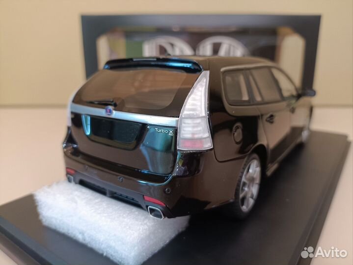 Saab 9-3 II Sportcombi Turbo Х (07-14) Черный 1:18