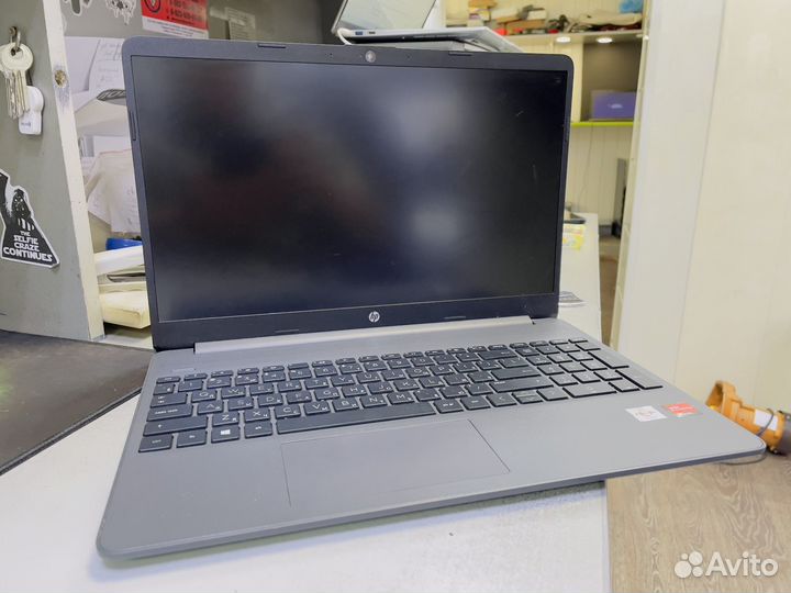 Ноутбук HP Silver3050/4Gb/SSD128Gb