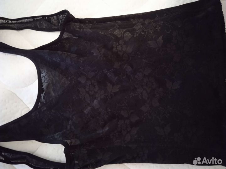 Чёрный корсет