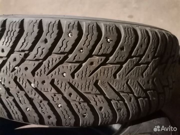 Nokian Tyres Hakkapeliitta 8 185/65 R15