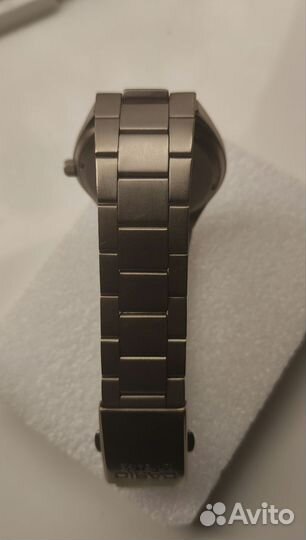 Casio Titanium Lineage 164 с циклопом
