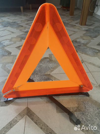 Знак аварийной остановки