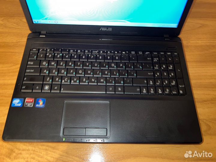 Ноутбук asus