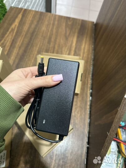 Блок питания Samsung 19V 4.74A 5.0x3.0 90W + шнур