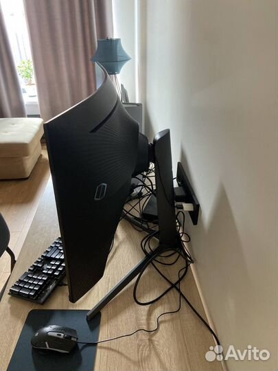 Игровой монитор 240 гц 31.5 диагональ