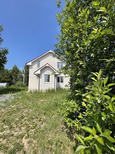 Коттедж 150 м² на участке 9 сот.