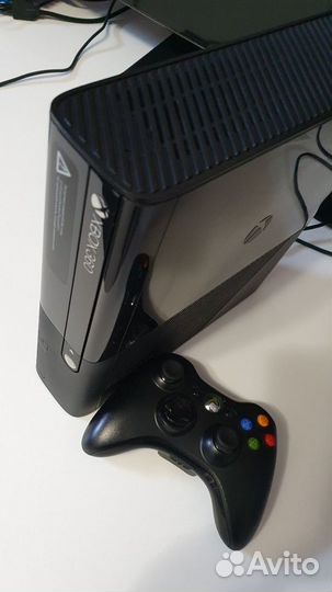 Xbox 360 e