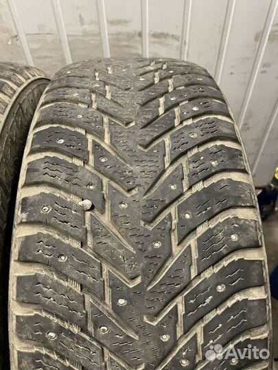 Nokian Tyres Hakkapeliitta 8 SUV 235/60 R18