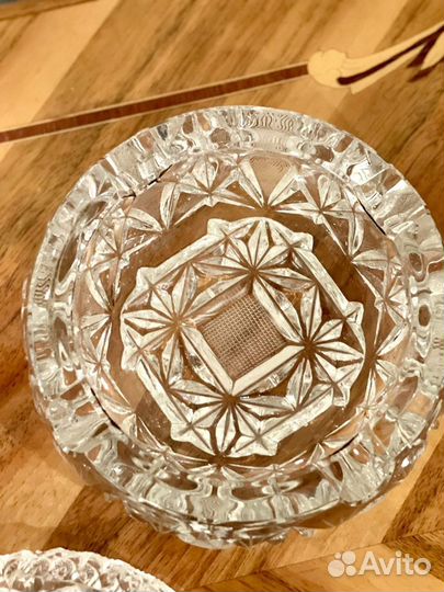 Хрустальная пепельница