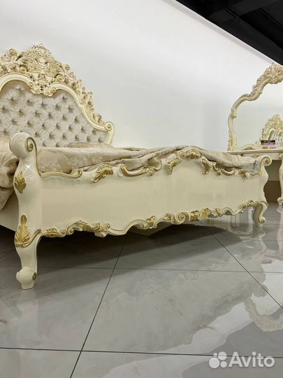 Спальный гарнитур Афина