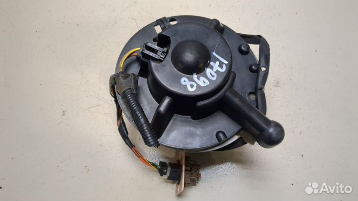 Двигатель отопителя Ford Escape, 2006