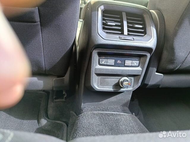 Volkswagen Tiguan 1.4 AMT, 2017, 110 000 км объявление продам