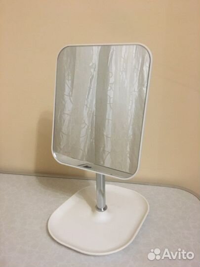 Зеркало настольное для макияжа