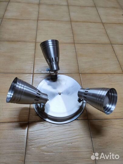 Светильник потолочный