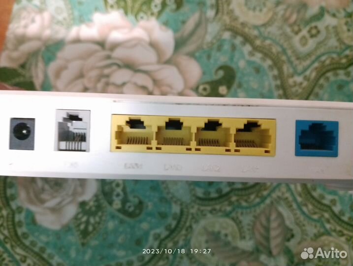 Продам роутер