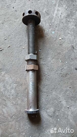 Запчасти на траншеекопатель