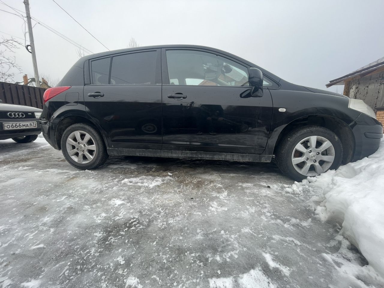 Nissan Tiida: фото владельца