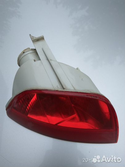 Форд фокус-1 задний фонарь