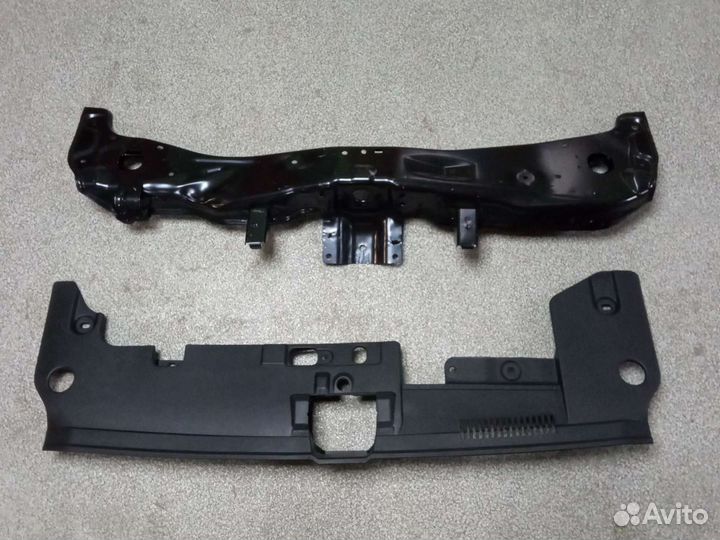 Передняя панель верхняя часть lancer X накладка па