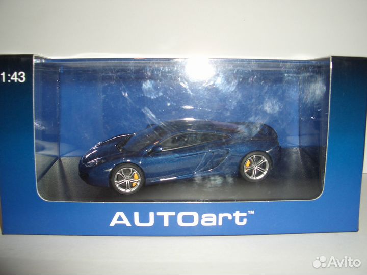 Модель McLaren 12C